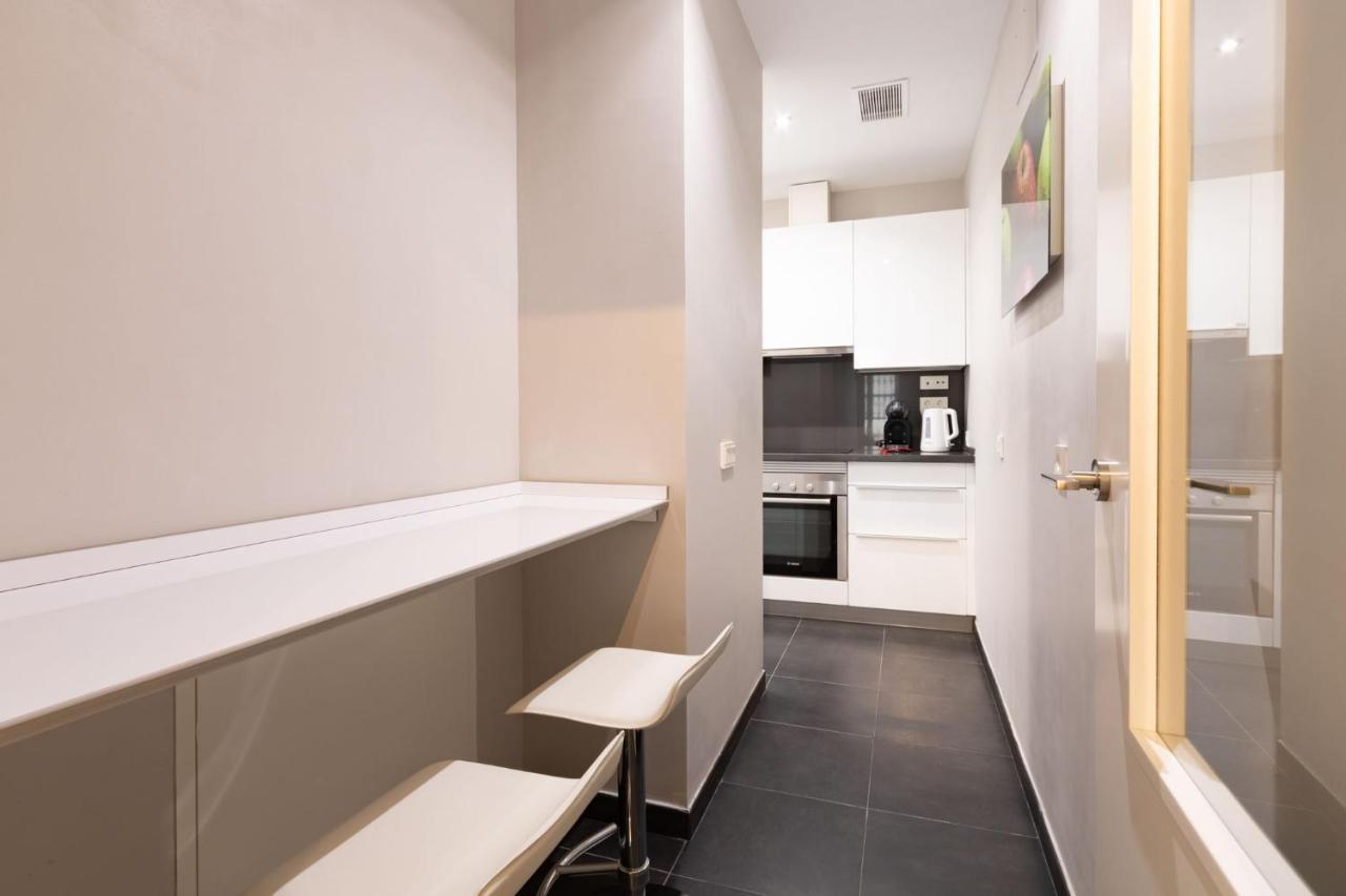 Angeles Santa Cruz Deluxe By Valcambre Apartment Севиля Екстериор снимка