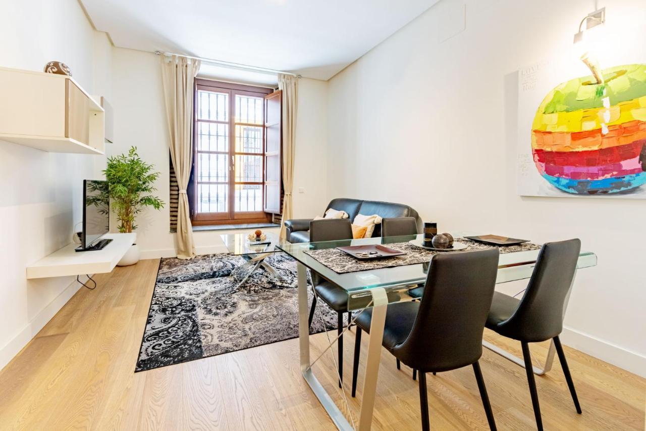 Angeles Santa Cruz Deluxe By Valcambre Apartment Севиля Екстериор снимка