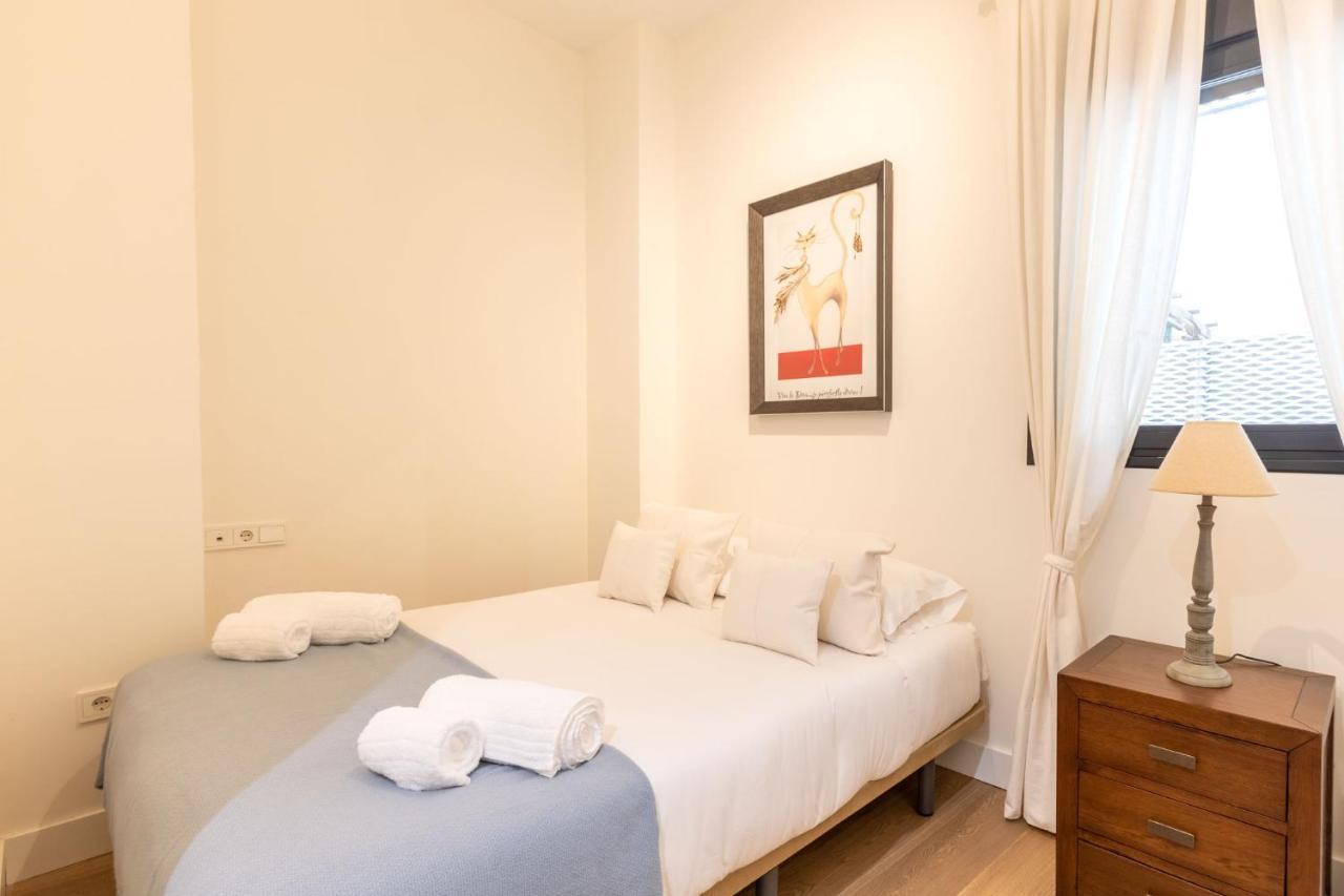 Angeles Santa Cruz Deluxe By Valcambre Apartment Севиля Екстериор снимка