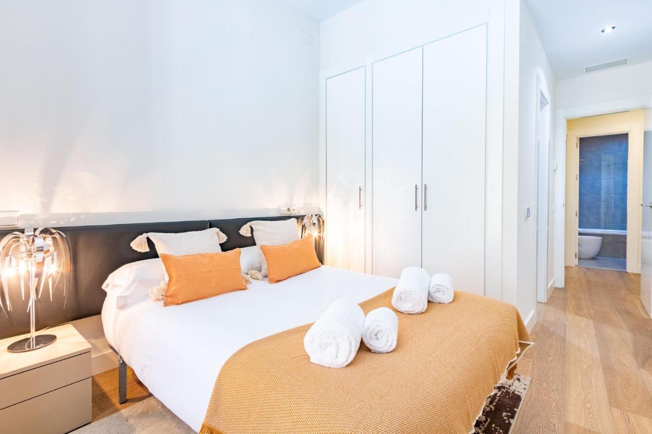 Angeles Santa Cruz Deluxe By Valcambre Apartment Севиля Екстериор снимка