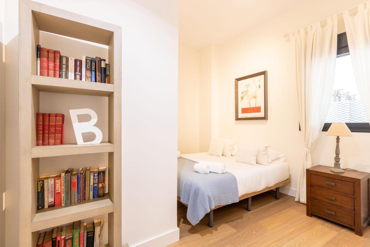 Angeles Santa Cruz Deluxe By Valcambre Apartment Севиля Екстериор снимка